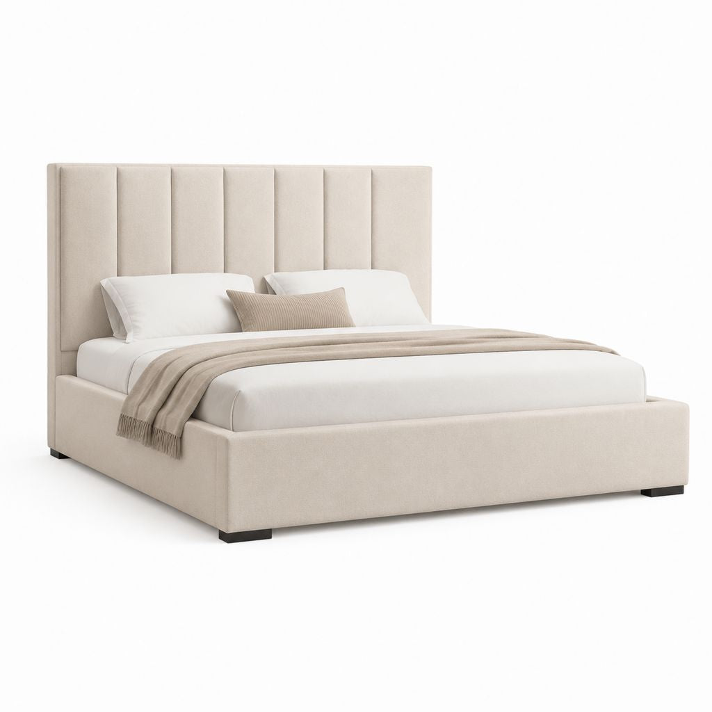 Letto matrimoniale imbottito beige in poliestere con testiera a pannelli verticali 160 x 200 cm