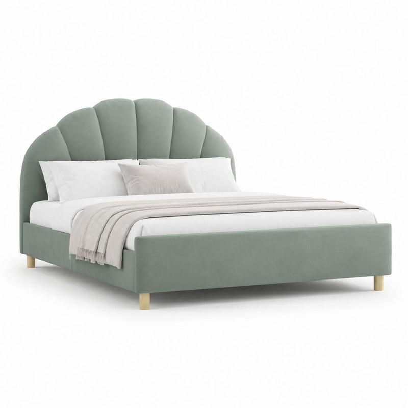 Letto matrimoniale imbottito verde salvia in velluto di poliestere con testiera a conchiglia 160 x 200 cm